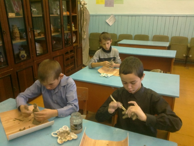 План-клнспект урока изобразительного искусства в 5 классе по теме Дымковская игрушка