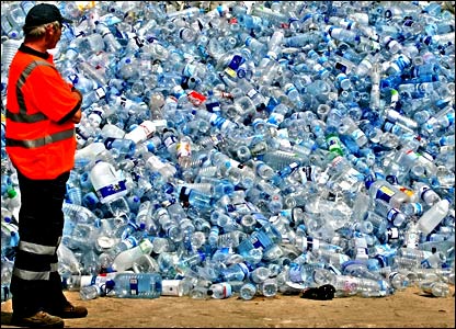 Исследовательский проект Исследовательский проект «Рациональное использование и утилизация твёрдых бытовых отходов. Вторая жизнь пластиковой бутылки»