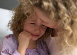 Консультация в родительский уголок Насилие над детьми
