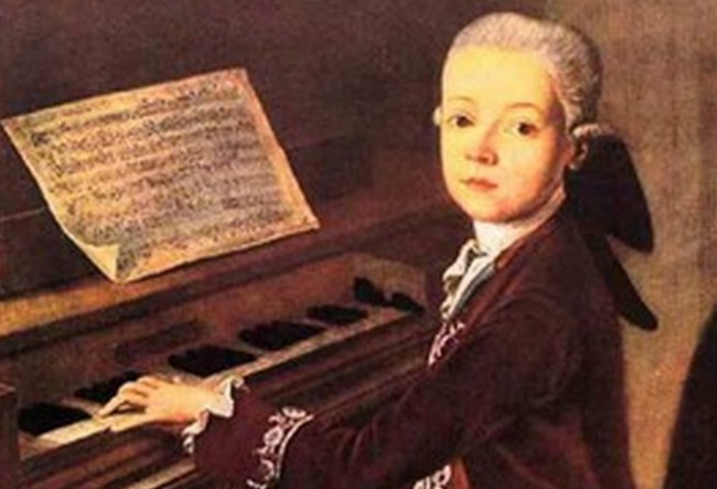 Открытый урок по музыке в 4А классе на тему «Вечный солнечный свет в музыке, имя тебе - Моцарт!»